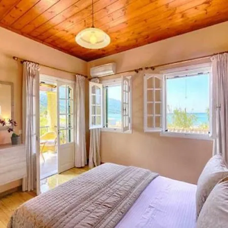 Caramela House Tatil Evi Agios Georgios Pagon