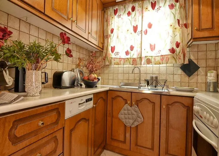 Caramela House