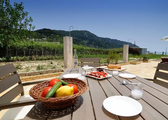Hébergement de vacances Caramela House Agios Georgios Pagon